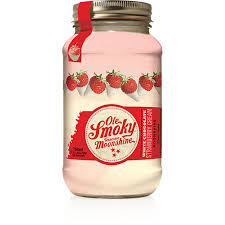 Ole Smoky White Chocolate Strawberry Cream Moonshine