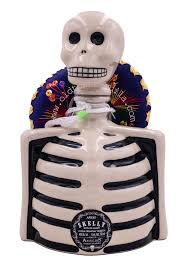 Skelly Tequila Anejo with Mariachi Hat